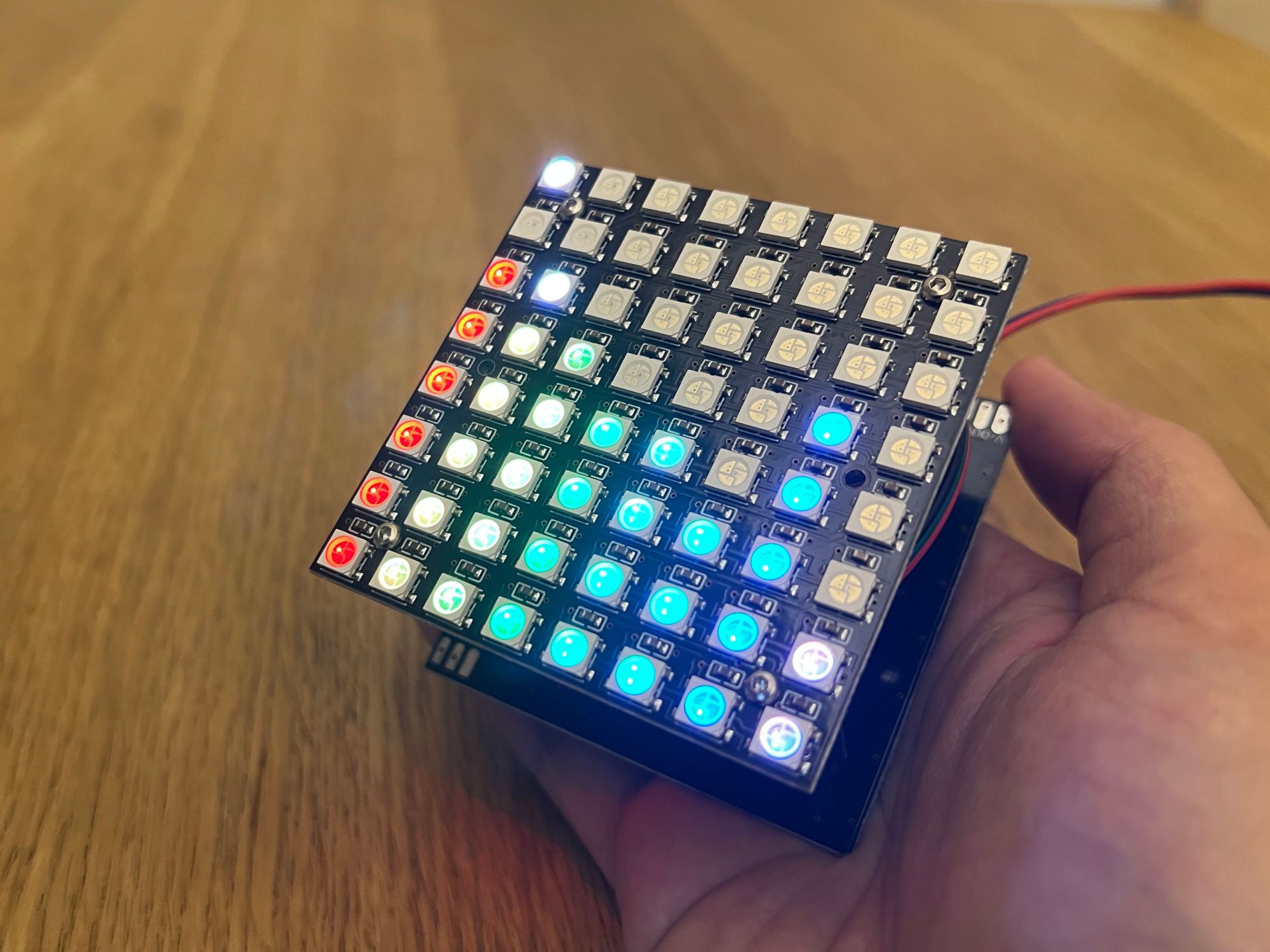 巴比特燈板實品